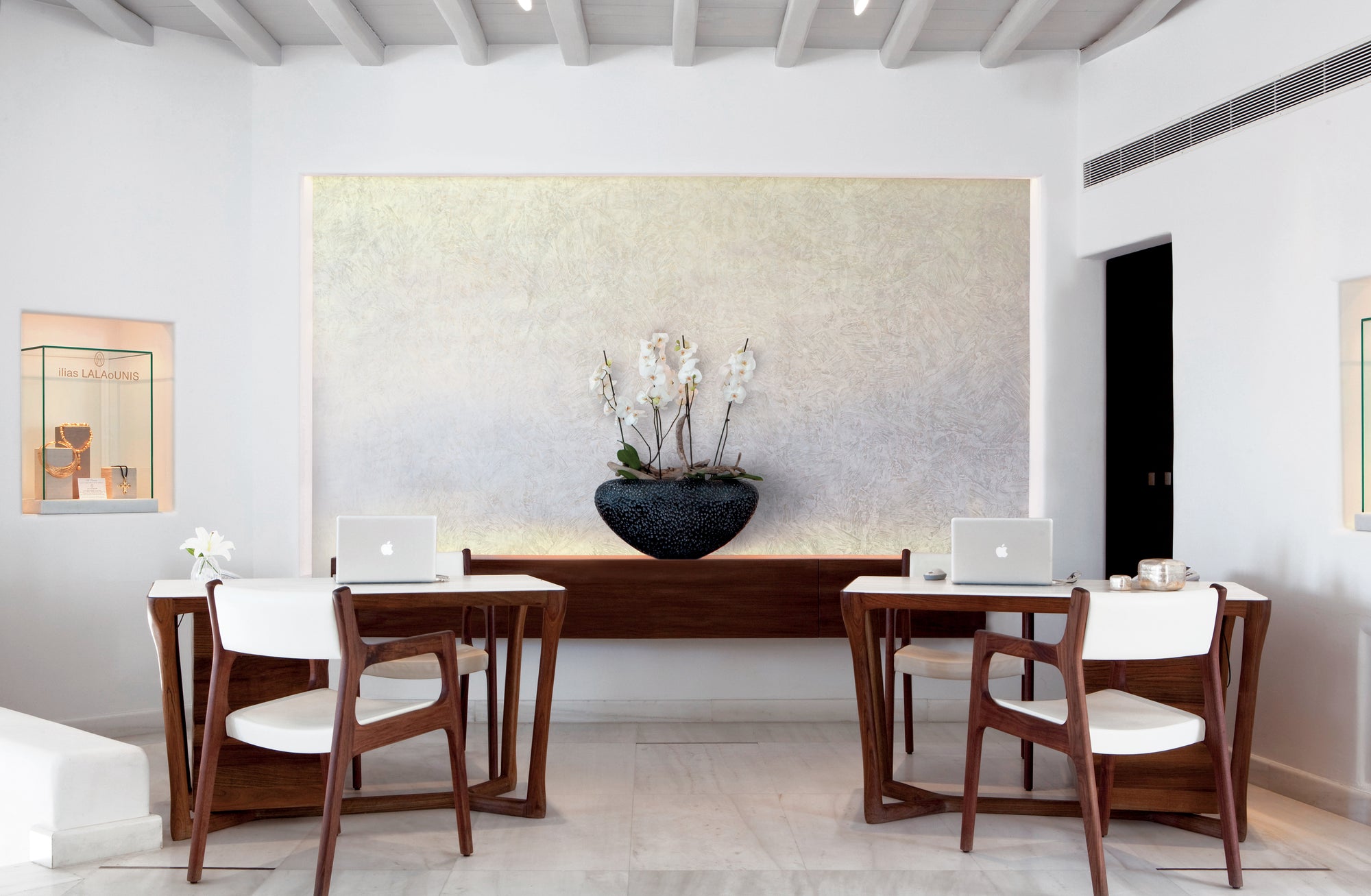 Meteore 8 Lamé  Metallic Stone Wall Finish — full view